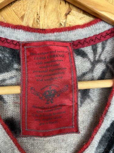 Elastické šaty Luisa Cerano s podílem vlny a polyamidu