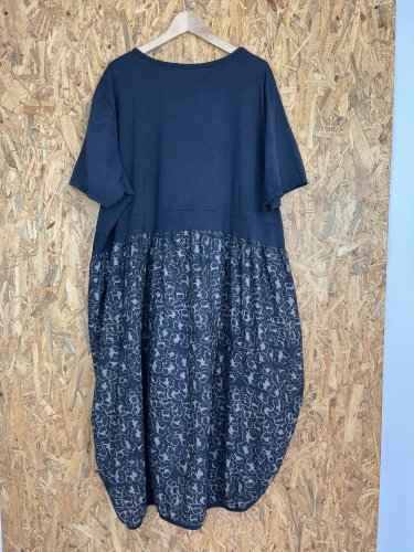 Oversize šaty Made in Italy 95 % bavlna 5 % elastan