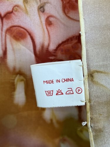 Hedvábný šátek Made in China 100 % hedvábí