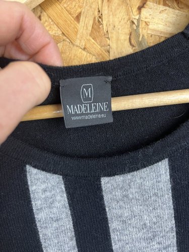 Šaty Madeleine 40 % vlna 10 % kašmír