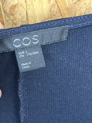Námořní šaty COS 60 % vlna 40 % bavlna
