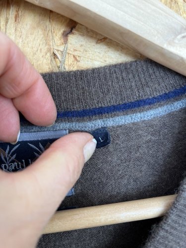 Vlněný svetr Paul Kehl 40 % merino vlna 10 % kašmír