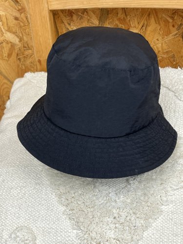 Klobouk ZIGN 100 % polyester