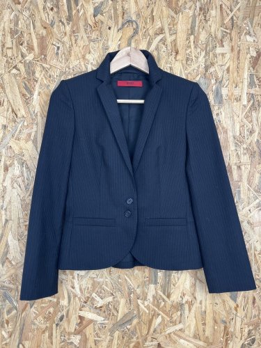 Sako Hugo Boss 34 % viskoza