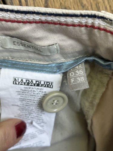 Přírodní kalhoty Napapijri 97 % bavlna