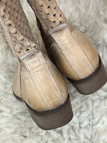 Kožené kozačky Baťa 100 % kůže