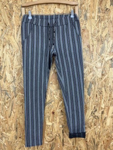 Elastické kalhoty New Collection 65 % bavlna