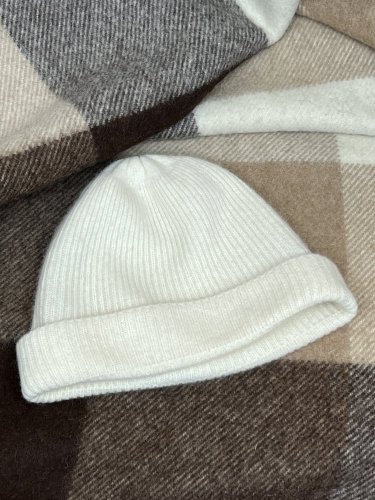 Kašmírová čepice C&A 100 % kašmír