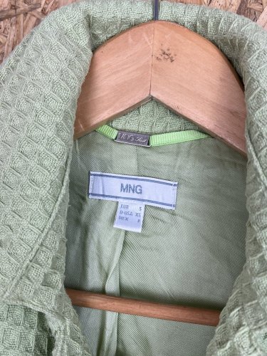Bavlněné sako Mango 100 % bavlna