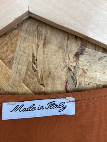 Tunika Made in Italy s podílem modalu a lyocelu