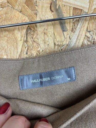 Vlněná sukně HALLHUBER 70 % vlna