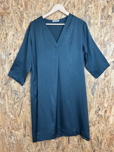Oversize šaty Made in Italy 100 % viskoza