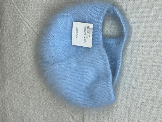 Dětská čepice Made in Switzerland 100 % angora