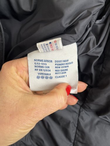 Péřový kabát MONCLER 100 % polyamid