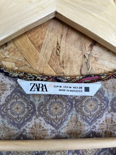 Letní šaty ZARA 100 % polyester