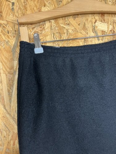 Dlouhá sukně Geiger 100 % vlna