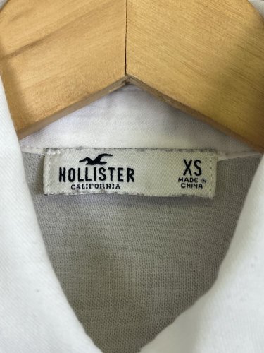 Bavlněná košile Hollister s podílem bavlny a viskózy