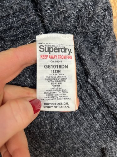Oversize kardigan Superdry 15 % vlna 5 % alpaka