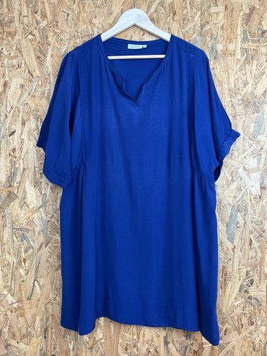 Oversize tunika Masai s podílem viskozy