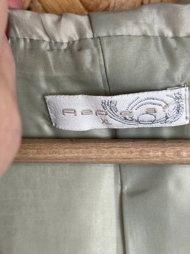 Přírodní kabát Repeat 55 % len 45 % bavlna