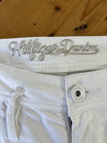 Kraťasy Tommy Hilfiger s podílem bavlny a elastanu