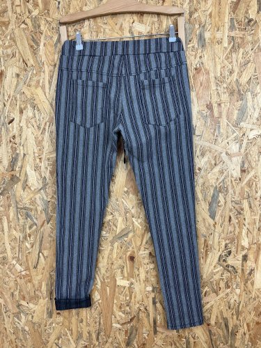 Elastické kalhoty New Collection 65 % bavlna