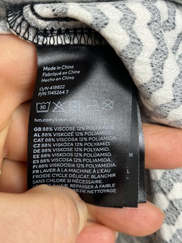 Šaty H&M 88 % viskoza