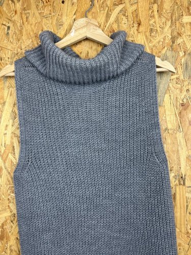 Prodloužená vesta Esisto 40 % alpaka 10 % vlna