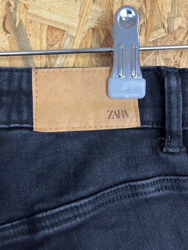 Skinny džíny ZARA s podílem bavlny a elastanu