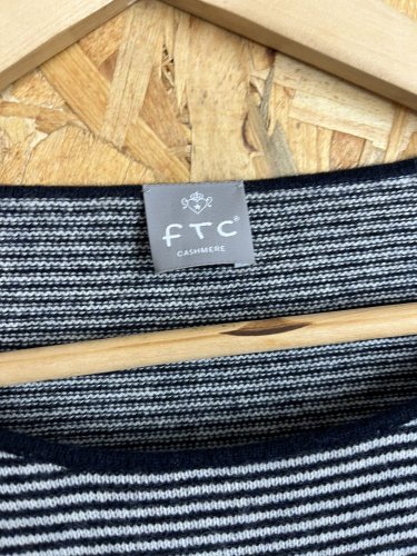 Kašmírový svetr FTC 93 % kašmír