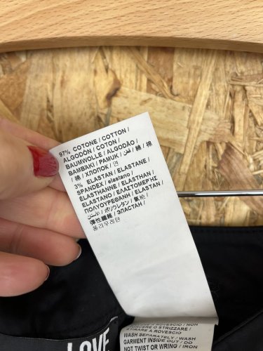 Nadčasové kalhoty Moschino 97 % bavlna