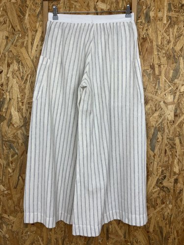 Široké kalhoty Made in Italy s podílem lnu a bavlny