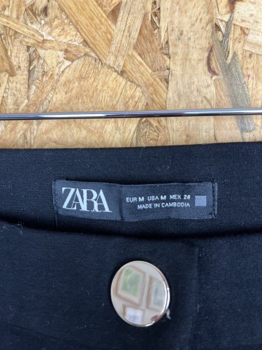 Skinny kalhoty ZARA 68 % viskoza