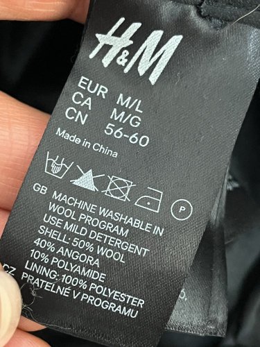 Zimní kšiltovka H&M 50 % vlna 40 % angora