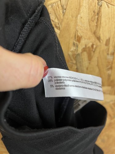 Skinny kalhoty ZARA 67 % viskoza