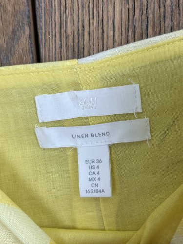 Přírodní šaty H&M 55 % len 45 % bavlna