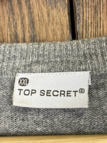 Uni vlněný svetr Top Secret 100 % vlna