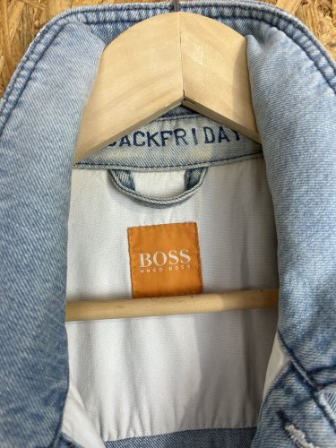 Džínová bunda Hugo Boss 60 % bavlna 40 % lyocel
