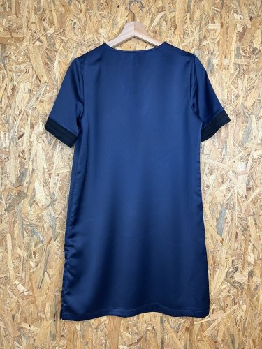 Nadčasové šaty Scotch&Soda s podílem viskozy a polyesteru