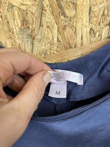 Noční košilka Victoria`s Secret 100 % hedvábí