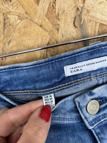 Skinny džíny ZARA s podílem bavlny a elastanu