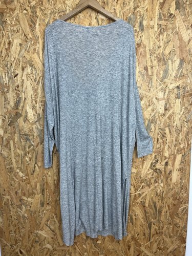 Oversize šaty American Vintage 83 % viskoza 15 % vlna