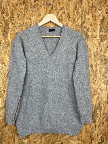 Vlněný svetr Blauer 90 % vlna 10 % kašmír