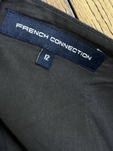 Krásná sukně French Connection 100 % ramie