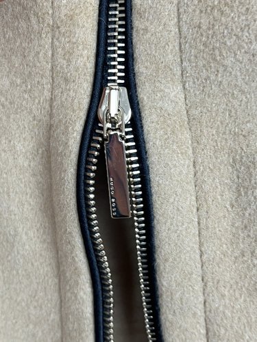 Sukně Hugo Boss s podílem vlny a kašmíru