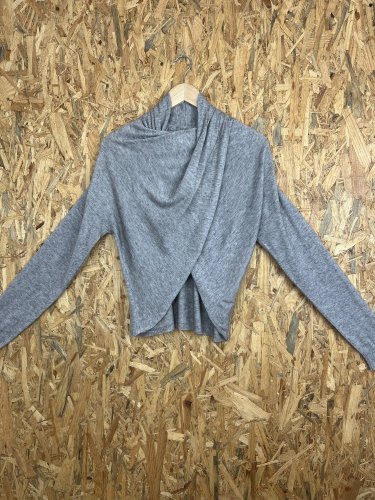 Svetr ZARA 15 % vlna 14 % yak