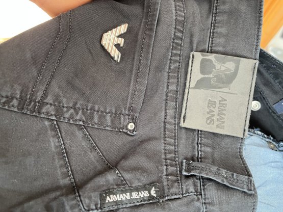 Push up džíny Armani s podílem bavlny a elastanu