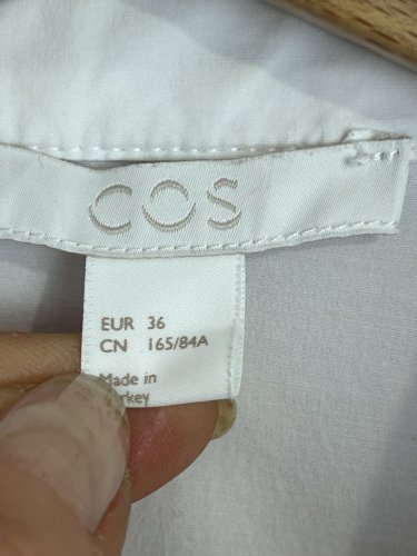 Bavlněná tunika COS 96 % bavlna