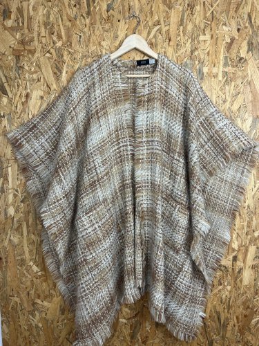 Oversize přehoz Simorra 98 % vlna