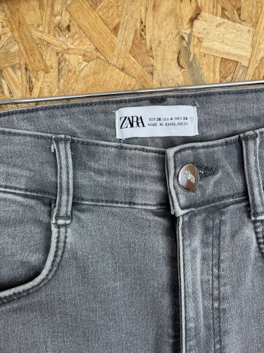 Skinny džíny ZARA s podílem bavlny a elastanu